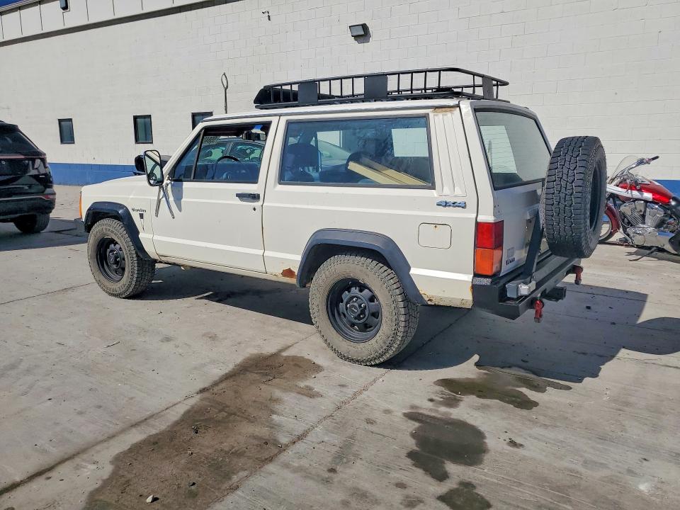 55840936 :رقم المزاد ، 1JCWL7716FT183872 vin ، 1985 Jeep Cherokee مزاد بيع