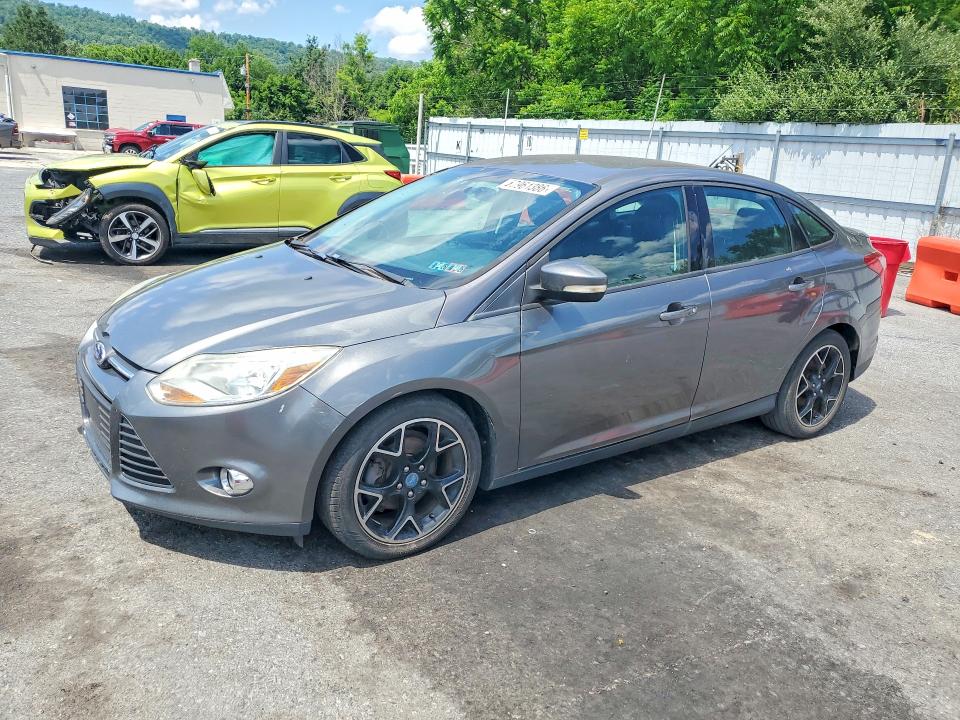Продажа на аукционе авто 2013 Ford Focus, vin: 1FADP3F20DL103825, номер лота: 57961386
