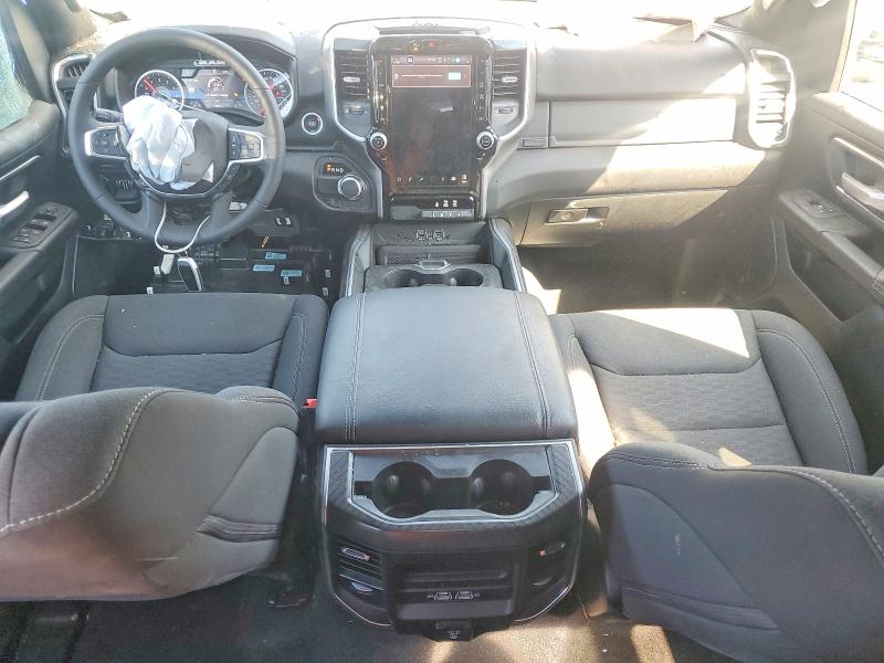 52804526 :رقم المزاد ، 1C6RREFG8SN151373 vin ، 2025 Ram 1500 مزاد بيع