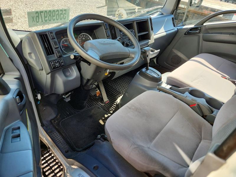 55698976 :رقم المزاد ، JALE5W168K7900974 vin ، 2019 Isuzu Nqr مزاد بيع
