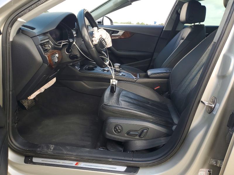 58383256 :رقم المزاد ، WAUFNAF49HN064920 vin ، 2017 Audi A4 مزاد بيع