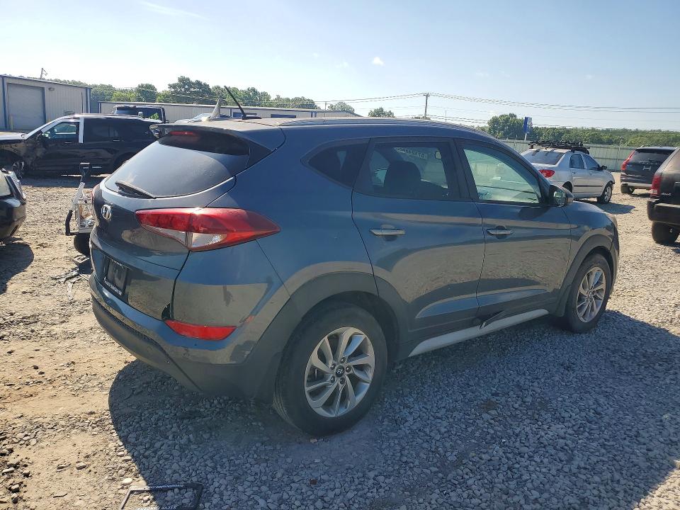 57124096 :رقم المزاد ، KM8J33A40HU402440 vin ، 2017 Hyundai Tucson مزاد بيع