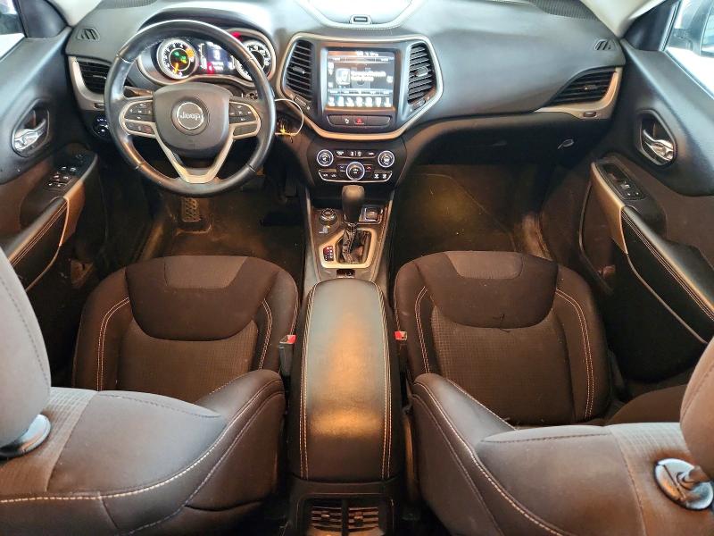 57967276 :رقم المزاد ، 1C4PJMCS6HW616598 vin ، 2017 Jeep Cherokee مزاد بيع