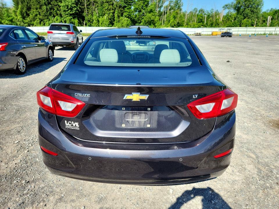 2017 Chevrolet Cruze მანქანა იყიდება აუქციონზე, vin: 1G1BE5SM8H7186552, აუქციონის ნომერი: 57295536