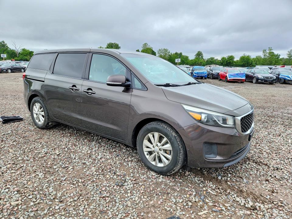 58522006 :رقم المزاد ، KNDMB5C16J6348607 vin ، 2018 Kia Sedona مزاد بيع