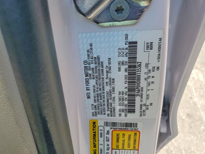 57371496 :رقم المزاد ، 3FA6P0HD8KR135362 vin ، 2019 Ford Fusion مزاد بيع