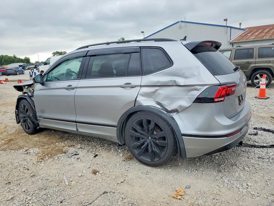 55581366 :رقم المزاد ، 3VV2B7AX9MM000820 vin ، 2021 Volkswagen Tiguan مزاد بيع