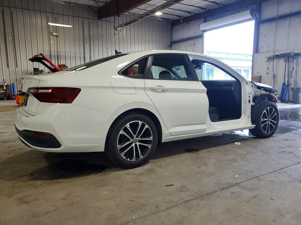 58916816 :رقم المزاد ، 3VWAM7BU3NM019662 vin ، 2022 Volkswagen Jetta مزاد بيع