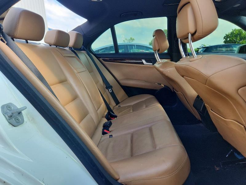55724896 :رقم المزاد ، WDDGF8AB5EA914845 vin ، 2014 Mercedes-benz C مزاد بيع