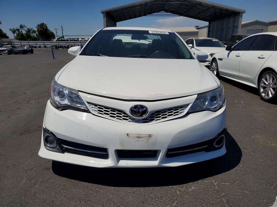 2013 Toyota Camry მანქანა იყიდება აუქციონზე, vin: 4T1BF1FK9DU227705, აუქციონის ნომერი: 57833036