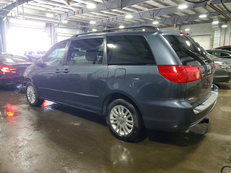 2010 Toyota Sienna მანქანა იყიდება აუქციონზე, vin: 5TDDK4CC5AS031509, აუქციონის ნომერი: 54721216