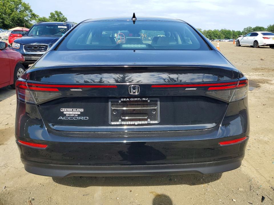 Продажа на аукционе авто 2025 Honda Accord, vin: 1HGCY1F28SA065777, номер лота: 59576586