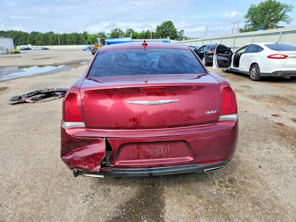 56120276 :رقم المزاد ، 2C3CCAAG7KH693769 vin ، 2019 Chrysler 300 مزاد بيع
