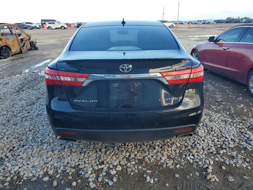 57318886 :رقم المزاد ، 4T1BK1EB9FU149166 vin ، 2015 Toyota Avalon مزاد بيع