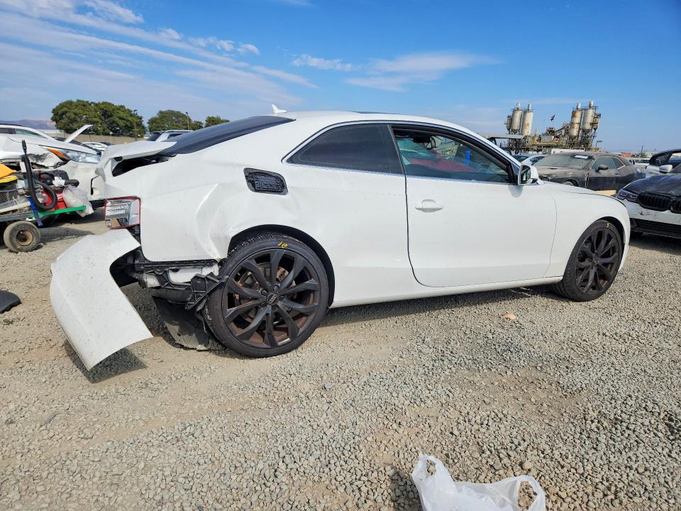 Продаж на аукціоні авто 2014 Audi A5, vin: WAULFAFR1EA000868, номер лоту: 58100366