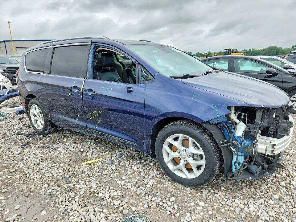 2017 Chrysler Pacifica მანქანა იყიდება აუქციონზე, vin: 2C4RC1EG2HR538761, აუქციონის ნომერი: 58723656