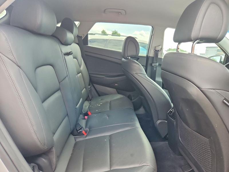 56771516 :رقم المزاد ، KM8J33A45HU368298 vin ، 2017 Hyundai Tucson مزاد بيع