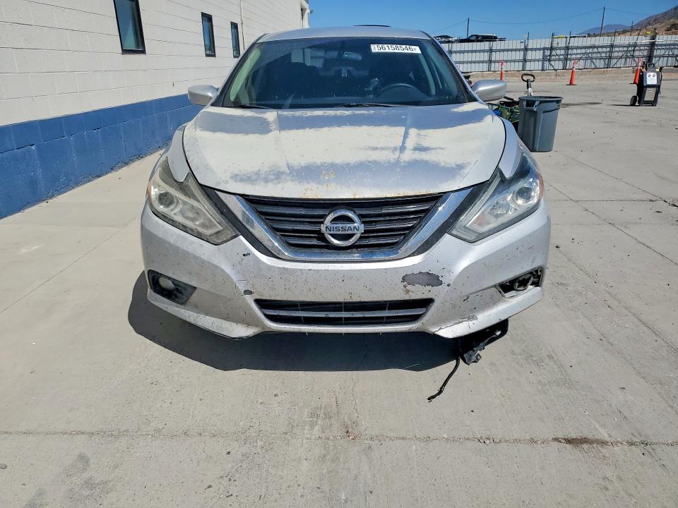 Продажа на аукционе авто 2017 Nissan Altima, vin: 1N4AL3APXHN334730, номер лота: 56158546