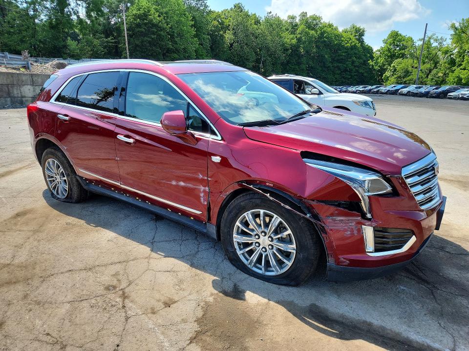 57040086 :رقم المزاد ، 1GYKNDRS1JZ121343 vin ، 2018 Cadillac Xt5 مزاد بيع