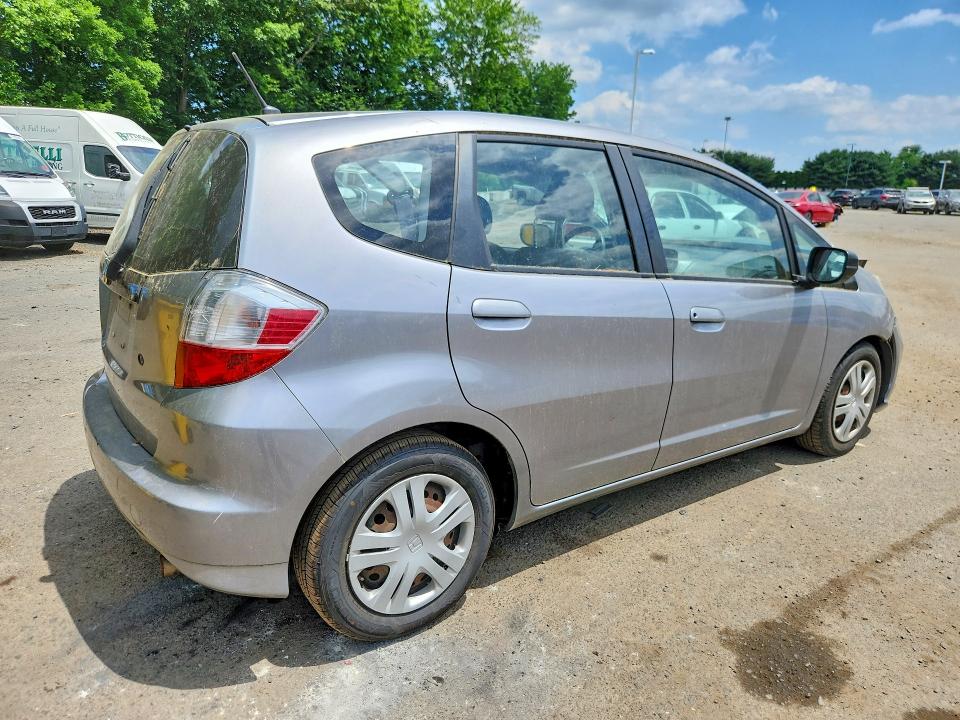 Продаж на аукціоні авто 2010 Honda Fit, vin: JHMGE8H29AC035137, номер лоту: 56805226