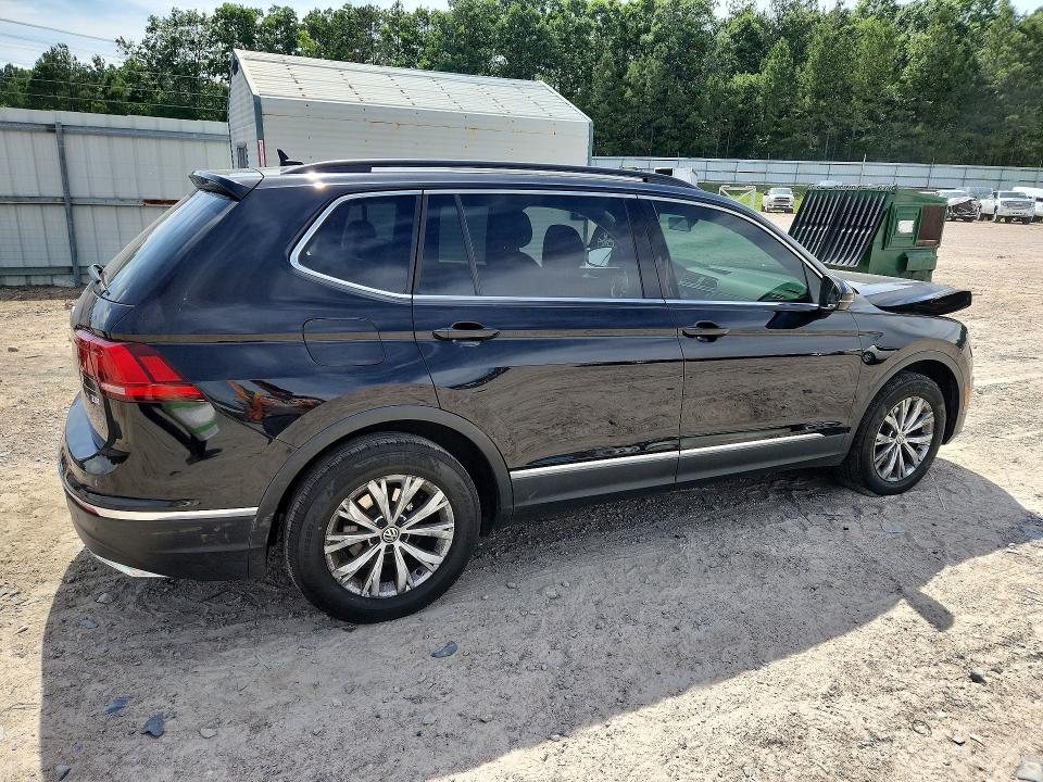 2018 Volkswagen Tiguan მანქანა იყიდება აუქციონზე, vin: 3VV3B7AX0JM049498, აუქციონის ნომერი: 57936956