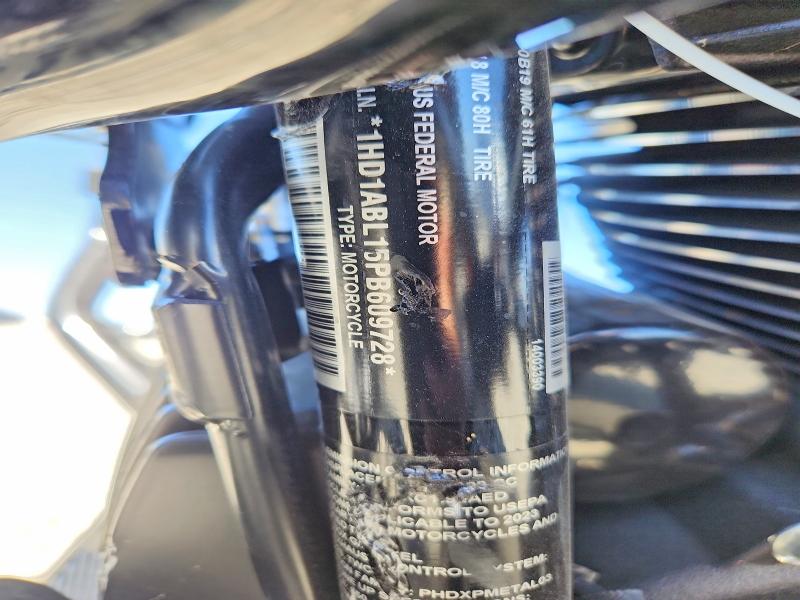 56183996 :رقم المزاد ، 1HD1ABL15PB609728 vin ، 2023 Harley-davidson Flhxst مزاد بيع