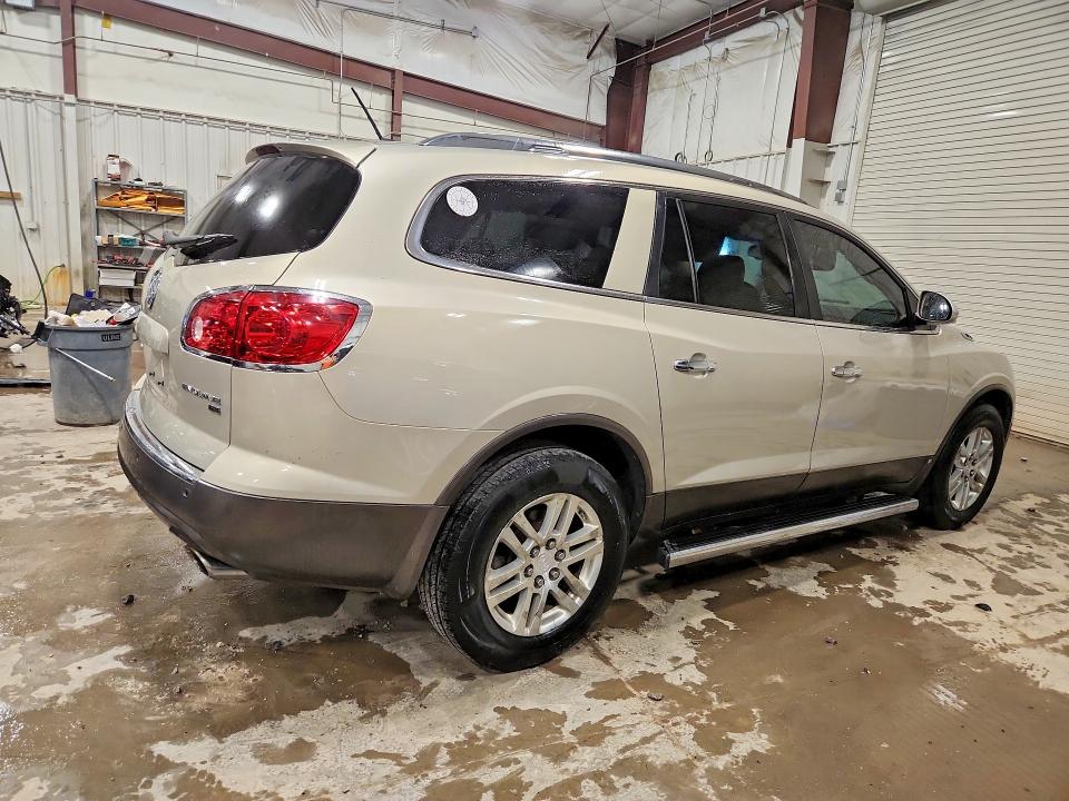57488586 :رقم المزاد ، 5GAER13758J193893 vin ، 2008 Buick Enclave مزاد بيع