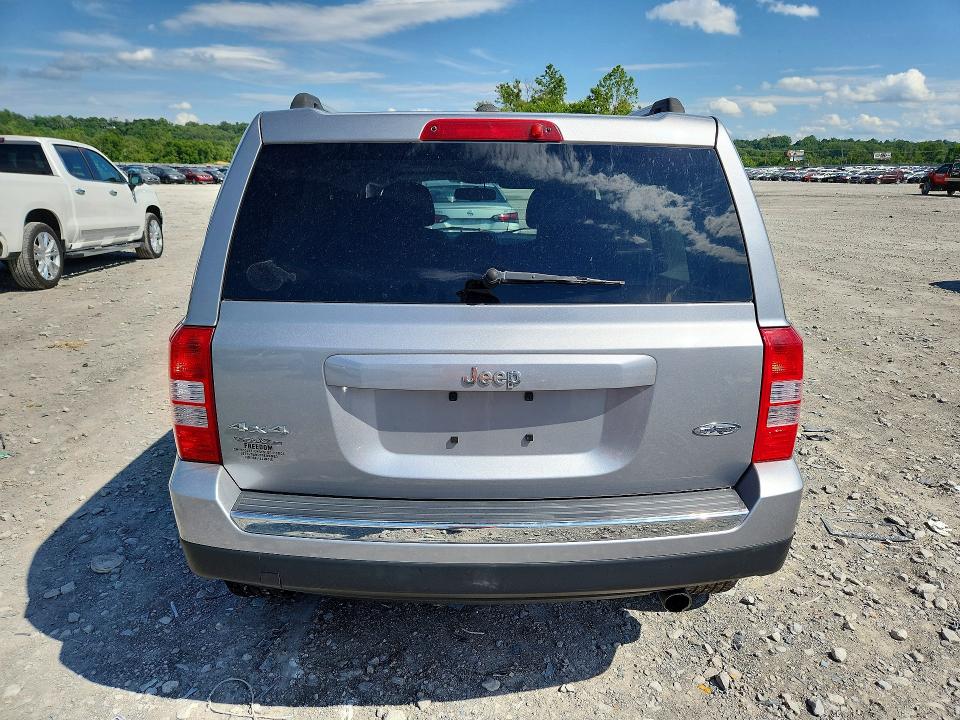 57039156 :رقم المزاد ، 1C4NJRFB1GD627678 vin ، 2016 Jeep Patriot مزاد بيع