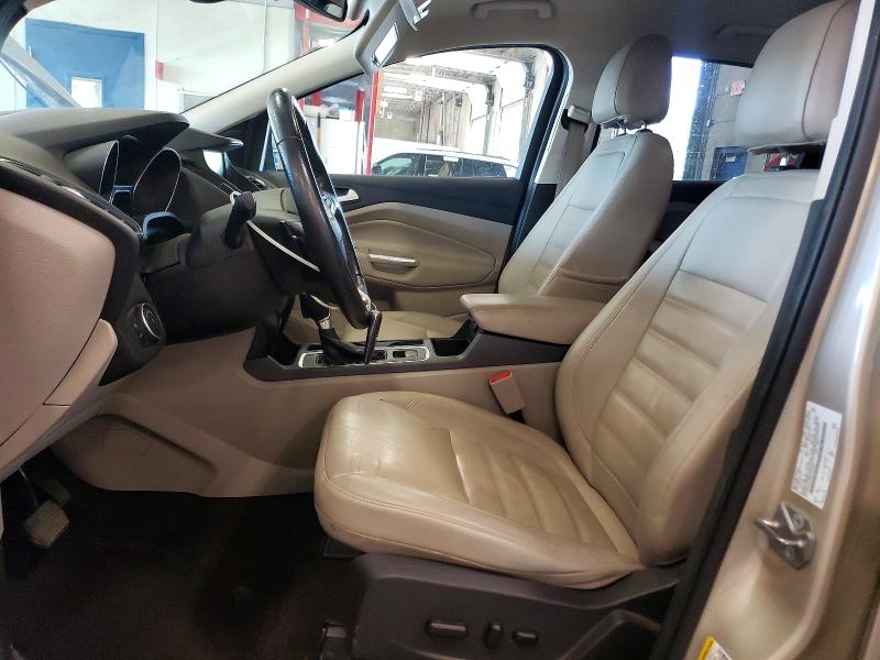 2017 Ford Escape მანქანა იყიდება აუქციონზე, vin: 1FMCU9J95HUE23840, აუქციონის ნომერი: 55834526