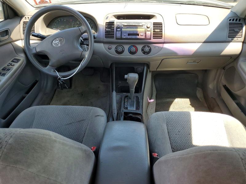 2002 Toyota Camry მანქანა იყიდება აუქციონზე, vin: 4T1BF32KX2U519376, აუქციონის ნომერი: 57362836