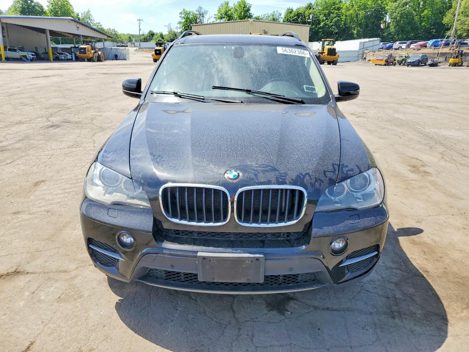 56302306 :رقم المزاد ، 5UXZV4C52D0G53489 vin ، 2013 Bmw X5 مزاد بيع