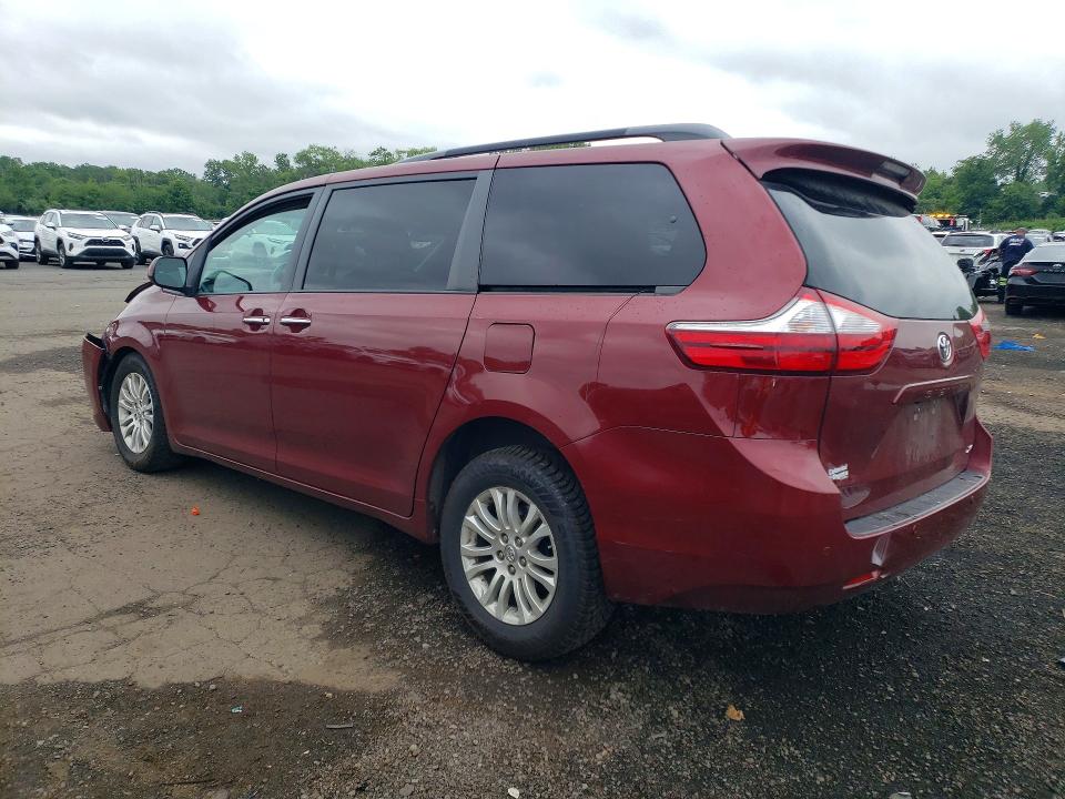 57678986 :رقم المزاد ، 5TDYZ3DC6HS859973 vin ، 2017 Toyota Sienna مزاد بيع