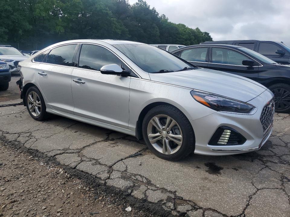 57745436 :رقم المزاد ، 5NPE34AF5JH706442 vin ، 2018 Hyundai Sonata مزاد بيع