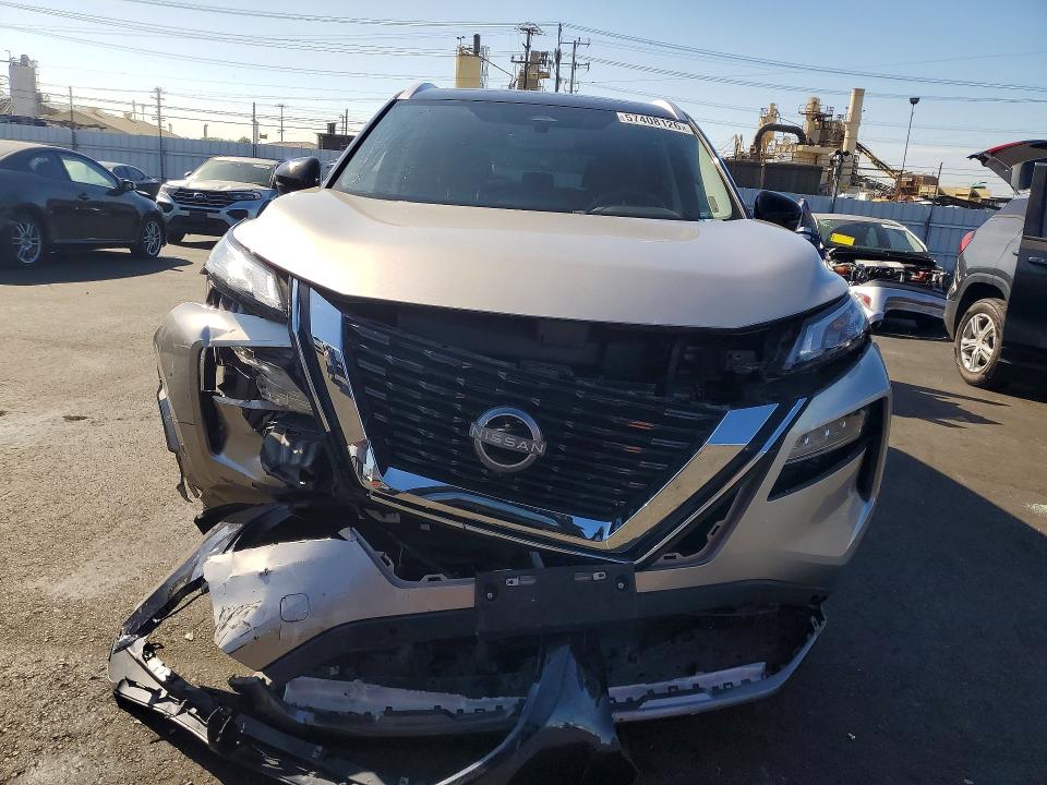 57408126 :رقم المزاد ، JN8BT3CA3PW001127 vin ، 2023 Nissan Rogue مزاد بيع