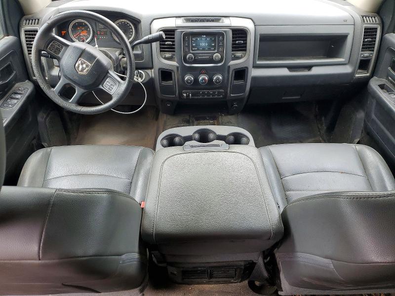 53533226 :رقم المزاد ، 3C63R3GLXJG412628 vin ، 2018 Ram 3500 مزاد بيع