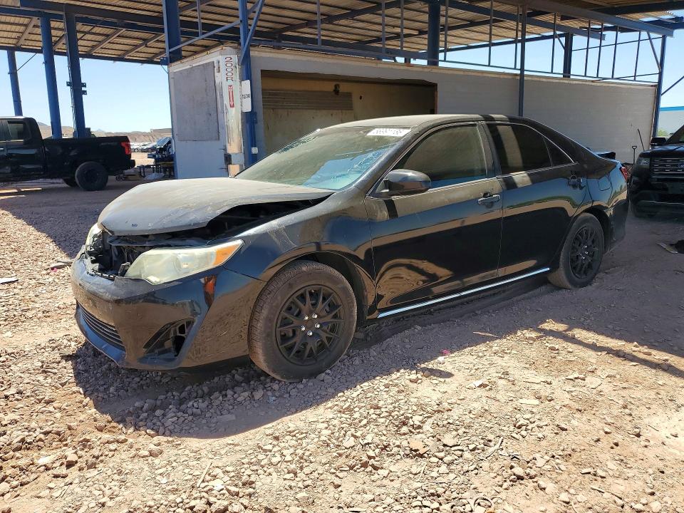 56991186 :رقم المزاد ، 4T4BF1FK7CR261677 vin ، 2012 Toyota Camry مزاد بيع