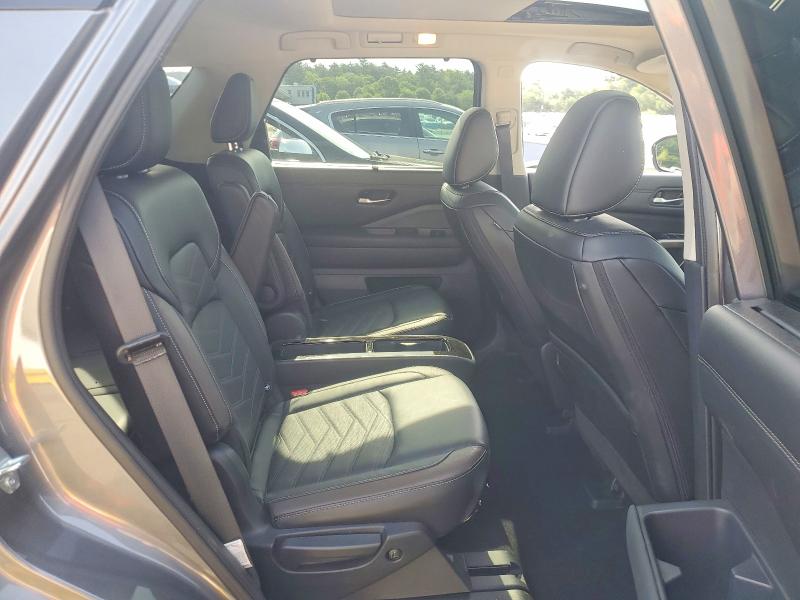 56796986 :رقم المزاد ، 5N1DR3DK6RC244487 vin ، 2024 Nissan Pathfinder مزاد بيع