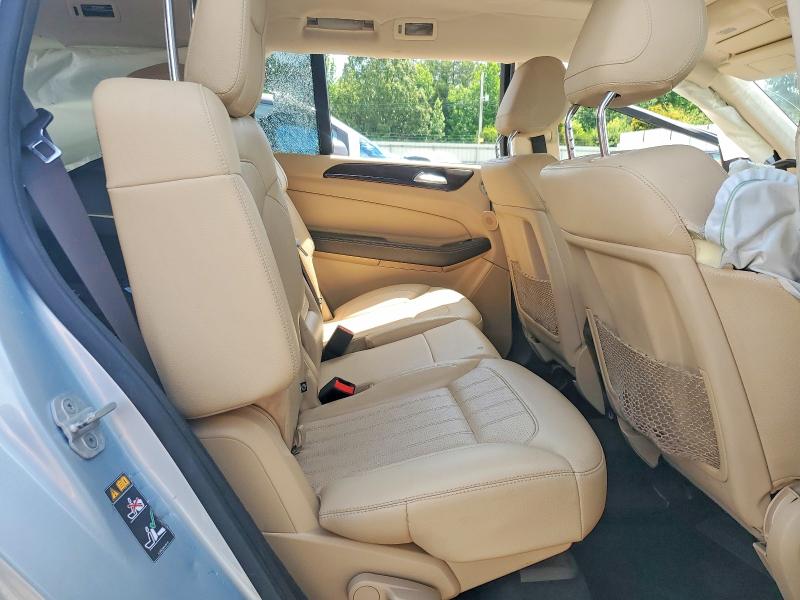 56138916 :رقم المزاد ، 4JGDF6EE7HA896077 vin ، 2017 Mercedes-benz Gls مزاد بيع