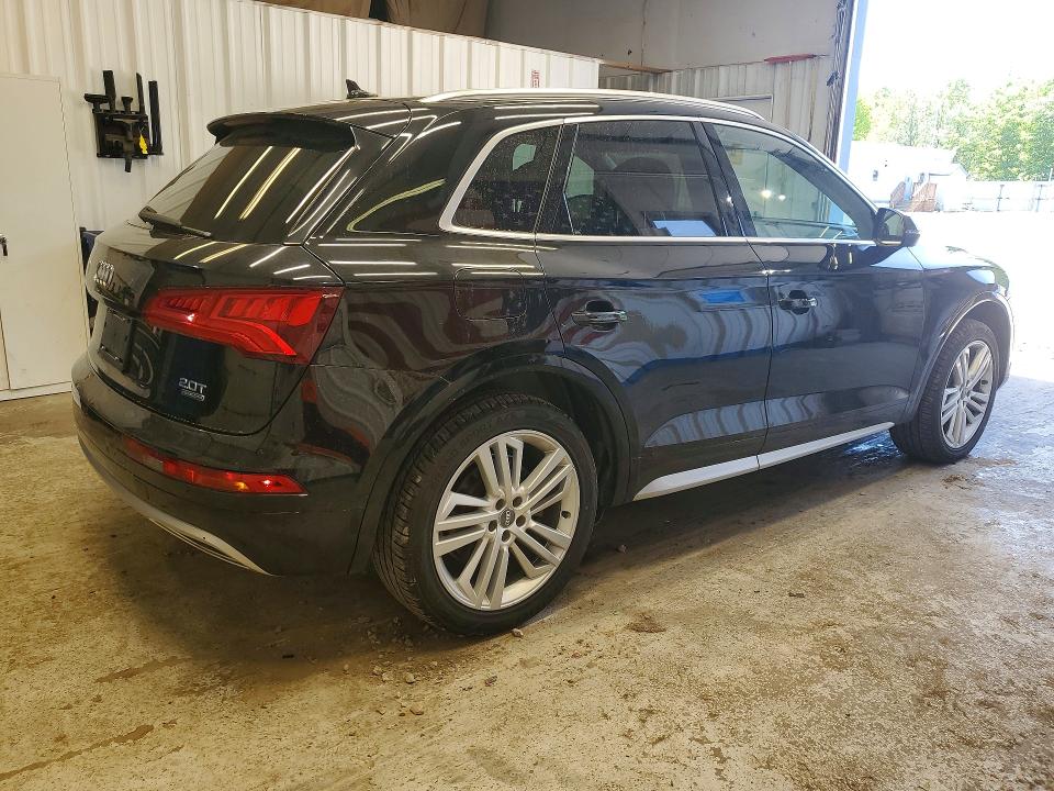 56501996 :رقم المزاد ، WA1BNAFY4J2002279 vin ، 2018 Audi Q5 مزاد بيع