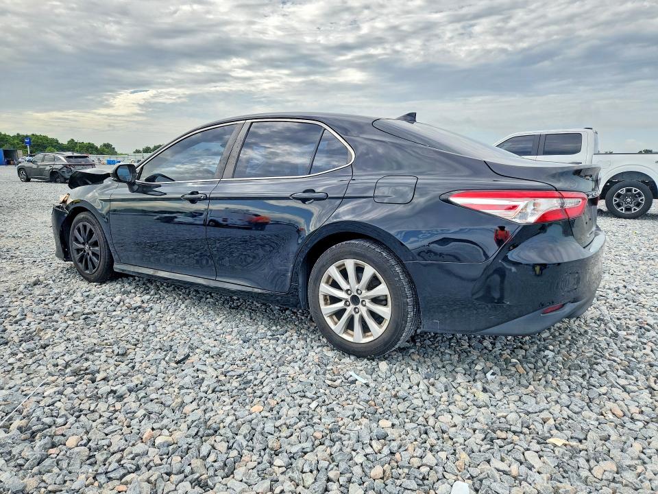 2020 Toyota Camry მანქანა იყიდება აუქციონზე, vin: 4T1L11AKXLU966476, აუქციონის ნომერი: 55520126