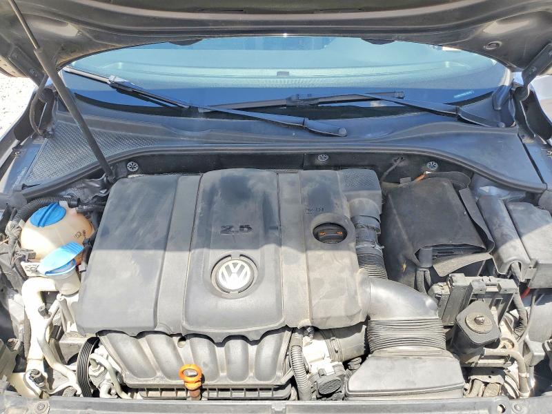 58182286 :رقم المزاد ، 1VWBH7A32DC125179 vin ، 2013 Volkswagen Passat مزاد بيع
