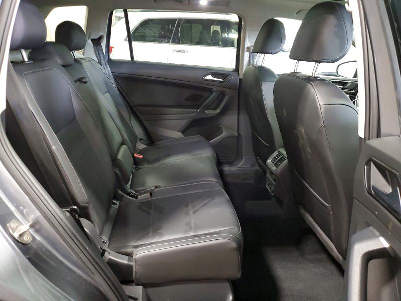 Продаж на аукціоні авто 2018 Volkswagen Tiguan, vin: 3VV2B7AX0JM220939, номер лоту: 56042896