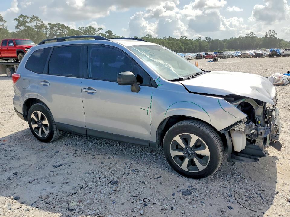 Продажа на аукционе авто 2018 Subaru Forester, vin: JF2SJABCXJH513344, номер лота: 57582716