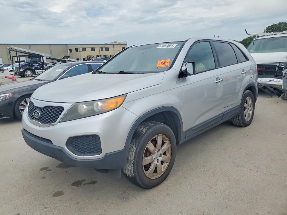 2011 Kia Sorento მანქანა იყიდება აუქციონზე, vin: 5XYKT3A10BG075724, აუქციონის ნომერი: 58060556