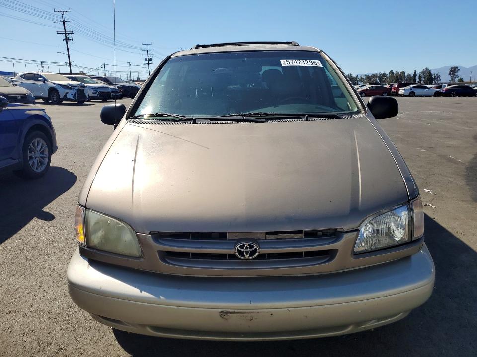 Aukcja sprzedaży 1999 Toyota Sienna, vin: 4T3ZF13C9XU112285, numer aukcji: 57421296