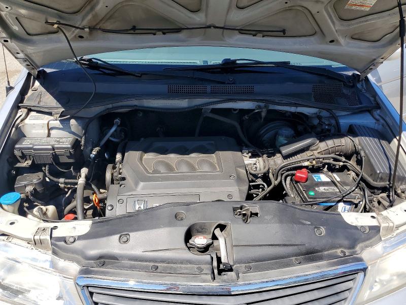 56631366 :رقم المزاد ، 2HKRL186X1H520143 vin ، 2001 Honda Odyssey مزاد بيع