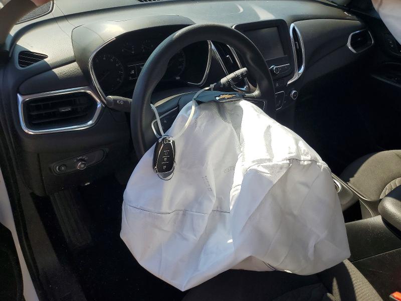 2018 Chevrolet Equinox მანქანა იყიდება აუქციონზე, vin: 2GNAXJEV7J6104446, აუქციონის ნომერი: 57439026