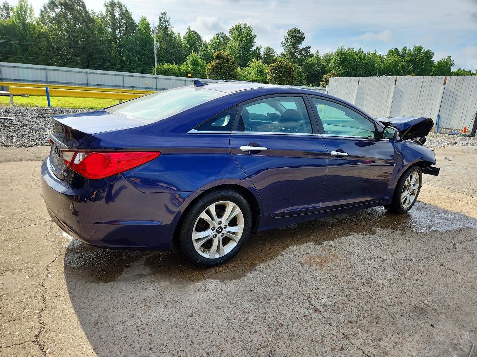 2013 Hyundai Sonata მანქანა იყიდება აუქციონზე, vin: 5NPEC4AC1DH598945, აუქციონის ნომერი: 56691736