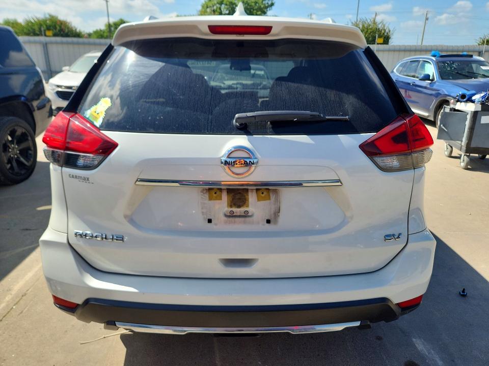 Продаж на аукціоні авто 2017 Nissan Rogue, vin: JN8AT2MT0HW400830, номер лоту: 56127256
