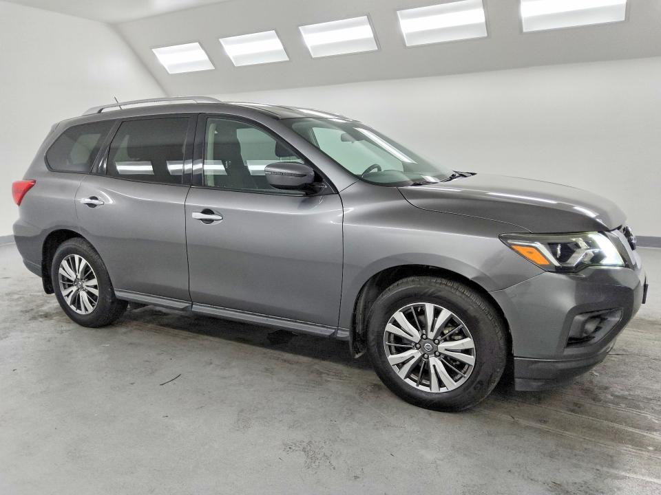 Продаж на аукціоні авто 2018 Nissan Pathfinder, vin: 5N1DR2MN1JC621591, номер лоту: 55899476